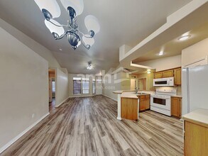 8580 W Dulcimer St in Boise, ID - Building Photo - Building Photo