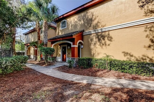 2107 Portofino Pl in Palm Harbor, FL - Building Photo - Building Photo