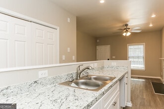 1011 Parsons St SW in Atlanta, GA - Building Photo - Building Photo