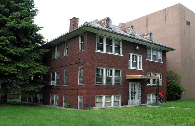 216 Oswald St in Toledo, OH - Foto de edificio - Building Photo