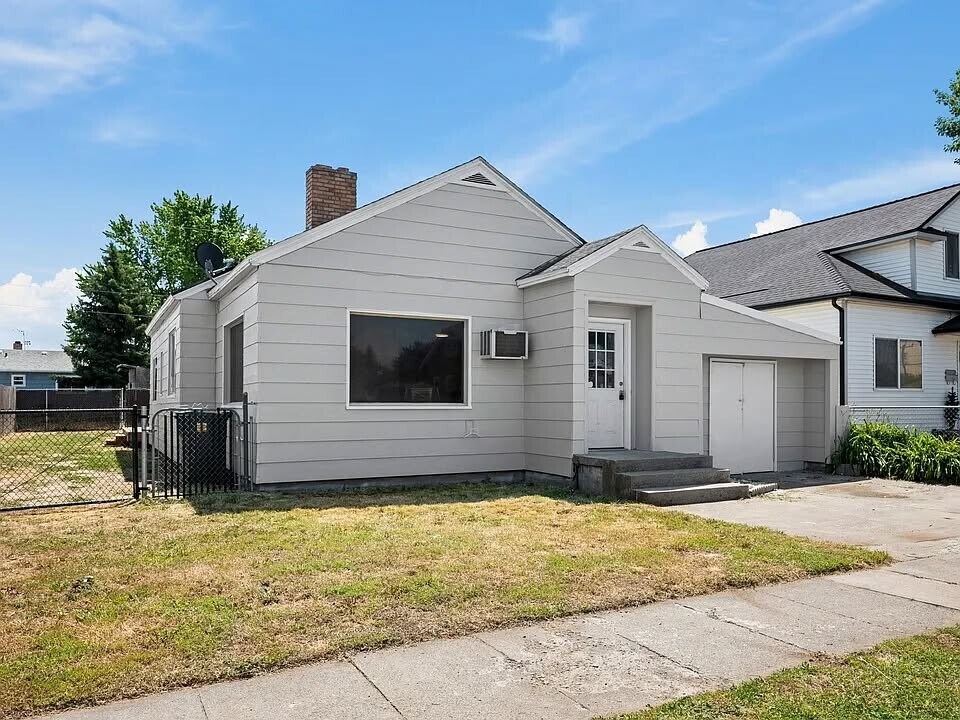308 E 7th Ave in Ritzville, WA - Building Photo