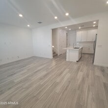 4077 S Sabrina Dr in Chandler, AZ - Building Photo - Building Photo