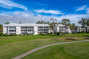 Westchester Garden and Plantation in Venice, FL - Building Photo - Building Photo