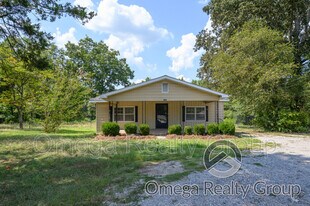 2575 Mt Olive Rd in Mount Olive, AL - Building Photo