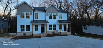 362 W Moore Ave in Mooresville, NC - Building Photo