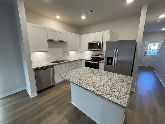 property at 1238 Mason Dl