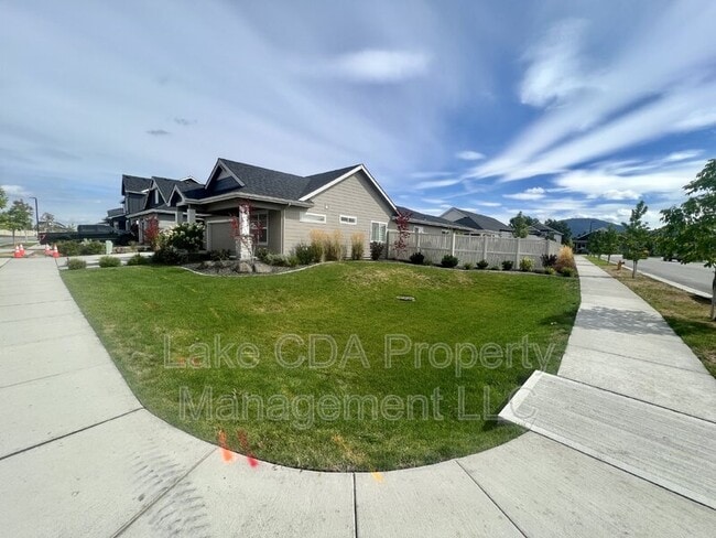6888 N Proust Dr in Coeur d'Alene, ID - Building Photo - Building Photo