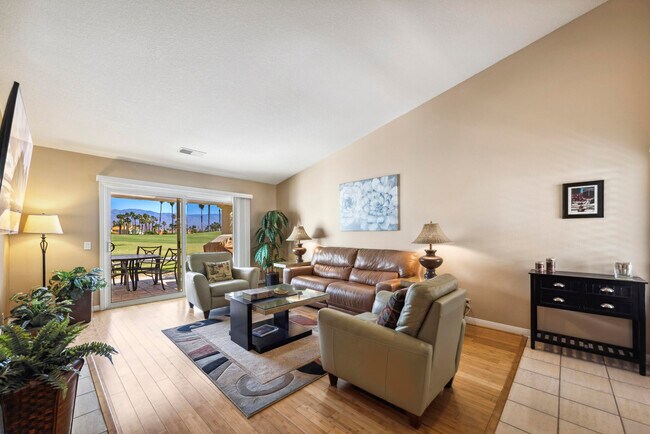 651 Vista Lago Cir N in Palm Desert, CA - Building Photo - Building Photo