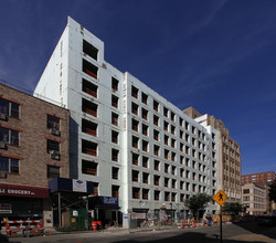 Norman Towers in Jamaica, NY - Foto de edificio - Building Photo