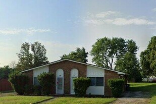 54 Halifax Dr in Vandalia, OH - Building Photo