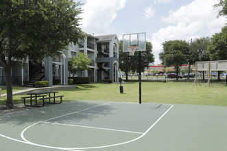 Tempo at Riverside in Austin, TX - Foto de edificio - Building Photo