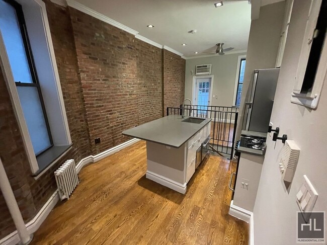Mott Street in New York, NY - Building Photo - Building Photo