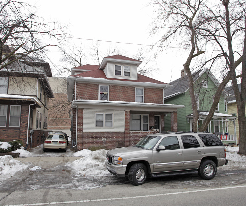 18 S Bassett St in Madison, WI - Foto de edificio