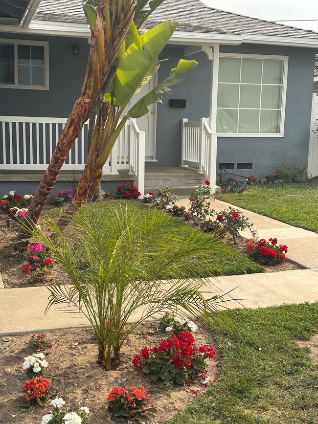 20016 Anza Ave in Torrance, CA - Foto de edificio - Building Photo