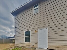 1811 Artem Ct in Houston, TX - Building Photo