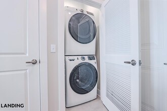 2361 Commerce Park Dr NE, Unit 4301 in Palm Bay, FL - Building Photo - Building Photo