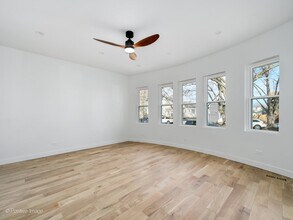 6578 N Onarga Ave in Chicago, IL - Building Photo - Building Photo