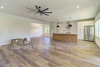 213 Myrtle Ave in Wilmington, NC - Building Photo - Building Photo