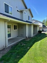 1043 Garfield St in Medford, OR - Building Photo - Building Photo