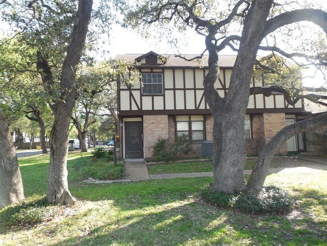 property at 3501 Greystone Dr