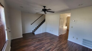 226 Pelham Rd in Fort Walton Beach, FL - Building Photo - Building Photo