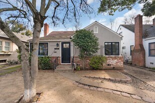 2633 16th St in Sacramento, CA - Building Photo