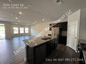 2424 Chert Ln in Raleigh, NC - Building Photo - Building Photo