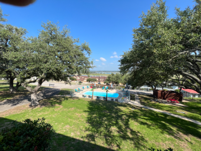property at 1581 Parkview Dr
