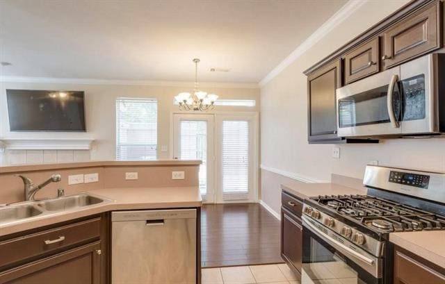 property at 615 Regency Dr