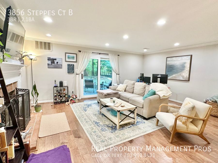 3856 Steppes Ct in Falls Church, VA - Building Photo