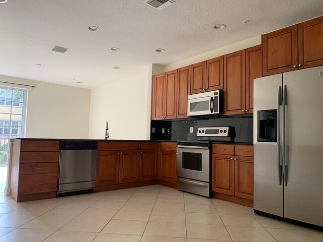 property at 141 Morning Dew Cir