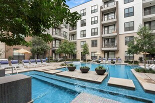 The Lyla in Richardson, TX - Building Photo