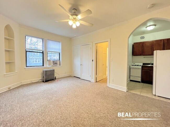 property at 4829 N Damen Ave