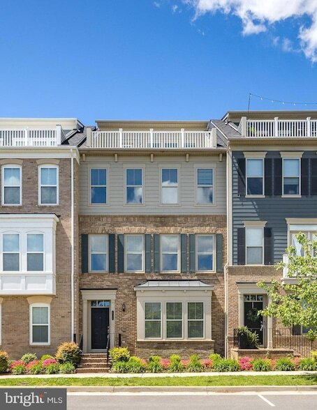 property at 1705 Cottonwood Grove Rd