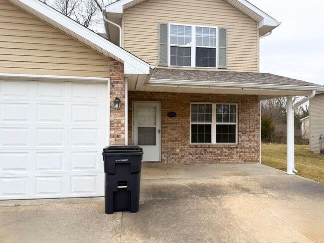 property at 1604 Citadel Dr