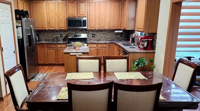 1849 Penstemon Ln in Shakopee, MN - Building Photo - Building Photo