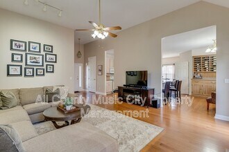 5108 Vineyard Point in Nashville, TN - Building Photo - Building Photo