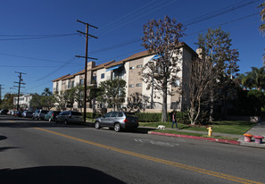 Rodney Palms Apartments in Los Angeles, CA - Building Photo