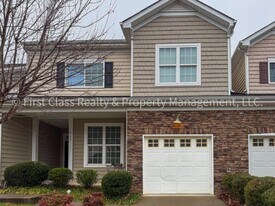 565 Park View Drive in Belmont, NC - Building Photo