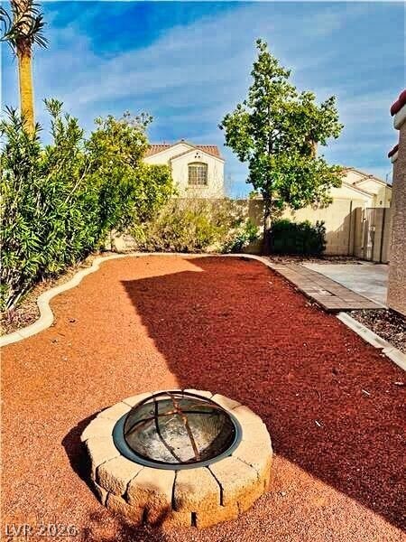 8408 Shady Pines Dr in Las Vegas, NV - Building Photo - Building Photo