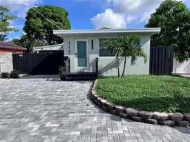 719 NE 38th St in Oakland Park, FL - Building Photo