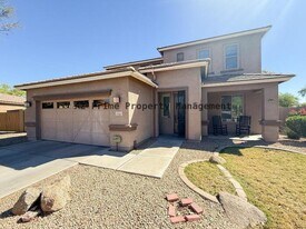 7707 S 23rd Ln in Phoenix, AZ - Building Photo
