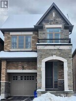 62 Swordfish Dr in Whitby, ON - Building Photo