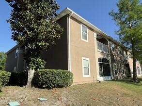 9670 Amarante Cir in Jacksonville, FL - Foto de edificio - Building Photo
