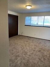 1314 S 2nd St in Shelton, WA - Building Photo - Building Photo