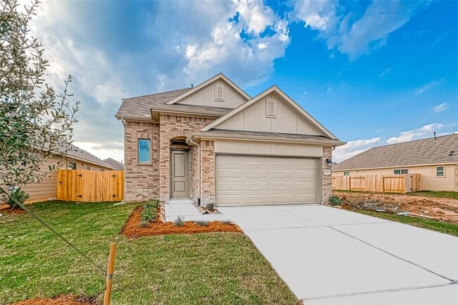property at 8910 Oak Ivy Ln