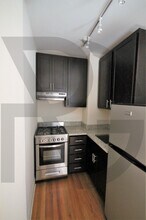 612 W Patterson Ave in Chicago, IL - Foto de edificio - Building Photo
