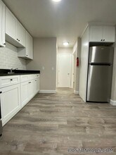 24 Waugh St in Lowell, MA - Foto de edificio - Building Photo