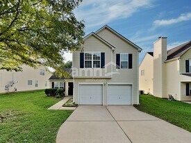 7225 Hidden Creek Dr in Charlotte, NC - Building Photo