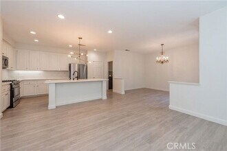 12-13 Three Rivers in Irvine, CA - Building Photo - Building Photo